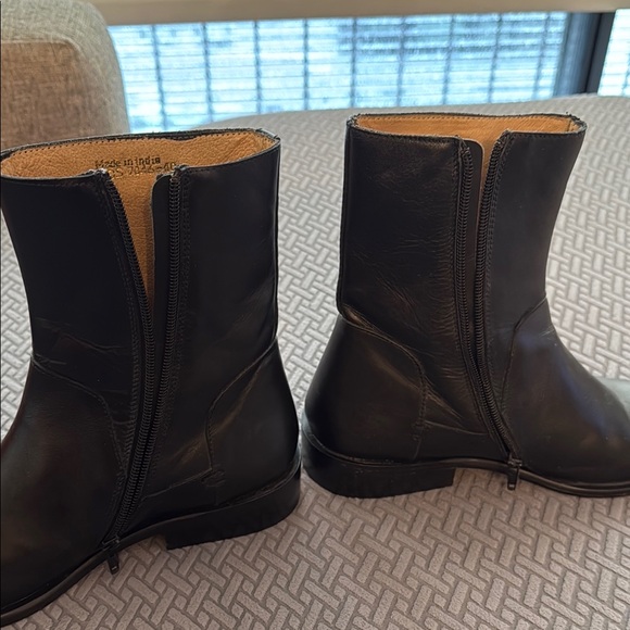Vintage Sisley Black Leather Boots (United Colors of Benetton)